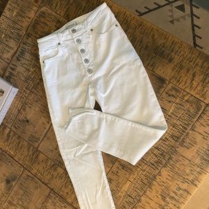 Abercrombie & Fitch High Rise Super Skinny Ankle White Jeans SZ 25/0R